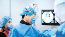 “척추는 거미줄처럼 복잡한 구조… 추간공확장술 후 치료 기간-예후 달라”