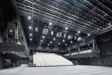 공연이란 공연은 다 다오… 2.5배 커진 ‘LG아트센터 서울’