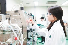 폐암치료제 글로벌 임상… 오픈 이노베이션 결실