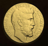 4년에 한번, 40세미만 4명까지…필즈상은 세계 최고권위 수학상