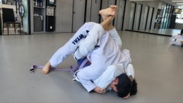 “격월 훈련으론 부족”…자비로 무도학원 다니는 경찰 늘어
