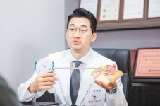 잦아도 너무 잦은 소변… 15분 유로리프트 시술로 즉시 개선