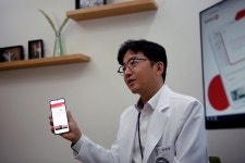 [혁신스타트업 in 홍릉] 케이바이오헬스케어 “내 손 안의 주치의, 리터리시 M’