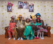 동두천 아프리카 타운엔 ‘왕’이 산다