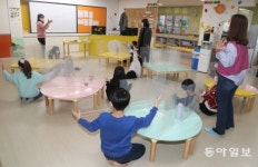 내년 도입되는 ‘초등 늘봄학교’… 부모 돌봄공백 해법 될까