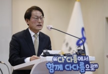 조희연 “자사고·외고 놔둔채 내신 절대평가땐 파괴적 결과 우려”