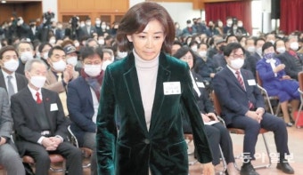 여권 “대통령실, 친윤 통해 나경원 불출마 설득”… 羅 “충돌 생각 없어”
