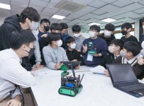 잘 쓰면 득, 잘못 쓰면 독… AI 윤리기준-한계 함께 가르쳐주세요