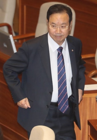與하영제 체포안 가결…이재명·노웅래 부결시킨 민주, 상당수 찬성표