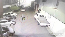 복권방에서 90만원 훔쳐 다시 복권 산 40대 구속
