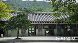 [광화문에서/김선미]땅끝에서 깨달은 한옥의 글로벌 경쟁력