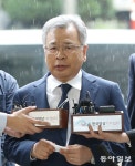 ‘50억 클럽’ 박영수 前특검 구속영장 기각… 檢 수사차질 불가피