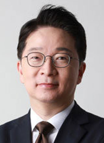 [오늘과 내일/김승련]폭침당했다는 걸 왜 믿기 시작했을까