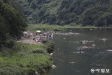 “사진기자도 속았다!”…‘포토샵 생성형 AI’ 기술 [청계천 옆 사진관]