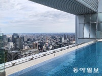 도쿄 한복판에 49층 ‘인피니티풀 빌딩’… 낡은 골목 재개발, 스카이라인 바꾸다 [이상훈 특파원의 도쿄 현장]