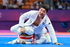‘코피 투혼’ 구본철… 세계 1위 잡고 주짓수서 첫 金