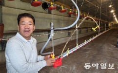 “좋은 환경서 키운 닭이 사람 건강에도 좋아요”