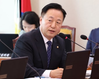 김두관 “이재명, 험지 앞장서야”… 민주당서도 공천쇄신 요구 나와