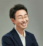 “맨발 걷기로 내 몸 안의 의사 깨우세요”