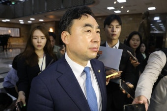檢, ‘민주당 돈봉투 의혹’ 윤관석 징역 5년 구형