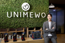 유니메오, 우수 간병인 육성으로 시니어 헬스케어 산업 선도