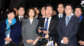 민주당 일정 올스톱, 오늘 비상의총… 탈당-신당 움직임도 보류