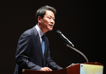 친명계, 친문 지역구 출마선언 ‘자객출마’ 논란…공천 갈등 본격화