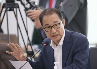 ‘돈봉투 의혹’ 이성만 “민주당 복당해 총선 출마할 것”