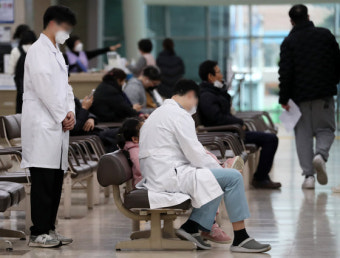 복귀 시한 마지막날, 전공의 복귀 ‘미미’… ‘3월 의료대란’ 현실화