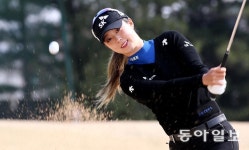 “첫승 발판 올해 5승… 대상-상금왕 잡으려면 그 정도 해야죠”