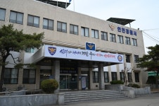 “하천에 사람이 떠 있다” 신고…연천서 70~80대女 시신 발견