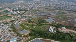 초고령사회 눈앞… 실버타운 승부수로 ‘두 마리 토끼’ 잡는다