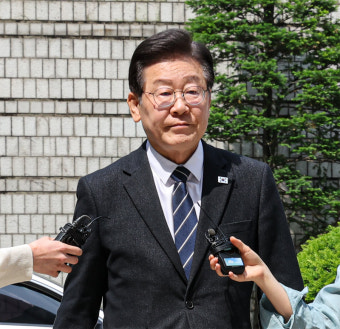 “대선출마 1년전 당대표 사퇴규정 손질”… 이재명 연임-대권도전 ‘맞춤개정’ 논란