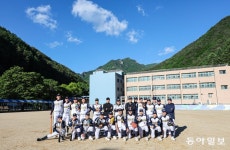 “아이들 덕에 활기”… 온 마을이 함께 키우는 상동고 야구부