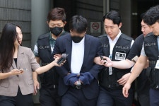 ‘유흥업소 종업원 성폭행 혐의’ 성동구 의원 구속영장 기각