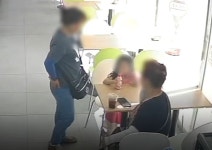 오빠들과 놀다 길잃은 4세 아이…음료수 사주고 돌봐준 시민·경찰