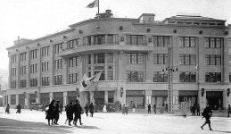 “도회인 유혹하는 백화점 네온 싸인”… 경성 핫플로 뜬 한은 로터리[염복규의 경성, 서울의 기원]