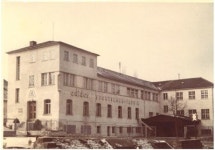 아디다스가 걸어온 75년… 이제 ‘한국의 멋’ 세계로 알리는 교두보 놓는다