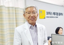 “25년간 해외 환자 돌봐… 이제 지역 학생에 헌신할 것”