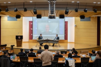 오브라이언 “트럼프, 북-러 밀착 탓 김정은과 접촉 쉽지 않아”