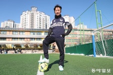 “어릴 땐 차범근이 된 듯 축구…지금은 공 차는 자체로 행복”[양종구의 100세 시대 건강법]