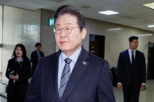 ‘대장동 재판’ 불출석한 이재명에 과태료 300만원 부과