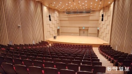 30억 들여 파이프 오르간 설치, 통유리창 개방형 공연장…6월 개관하는 ‘부산콘서트홀’ 둘러보니