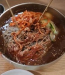 60년 이어온 막국수 한그릇에.. 철원의 생활, 음식을 떠올렸다[김도언의 너희가 노포를 아느냐]