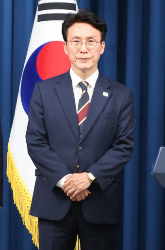 초대 총리에 김민석 왜?…李 위기때마다 앞장서 엄호