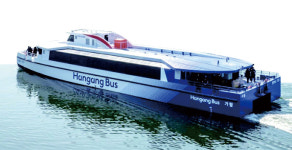 “한강에 버스 뜬다”… 라면-치킨-카페 자리 선점 경쟁