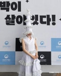 금귀걸이가 걸어다닌다…국중박 분장대회 올해도 난리