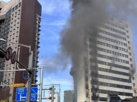 서울광장 인근 서울센터빌딩서 화재…소방당국 진압중