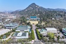 靑, 김여정 무인기 담화에 “남북 소통으로 신뢰회복 기대”