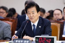 [사설]정동영 정보 누설에 美 ‘공유 제한’… 대북 조급증이 부른 불신